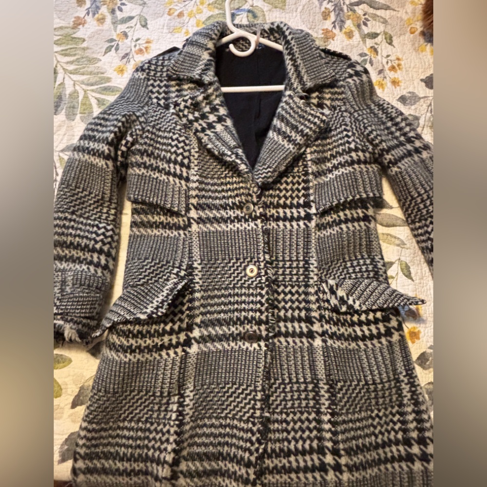 Free People Black and White Houndstooth Wool-Blend Raw Edge Long Coat - Picture 6 of 16